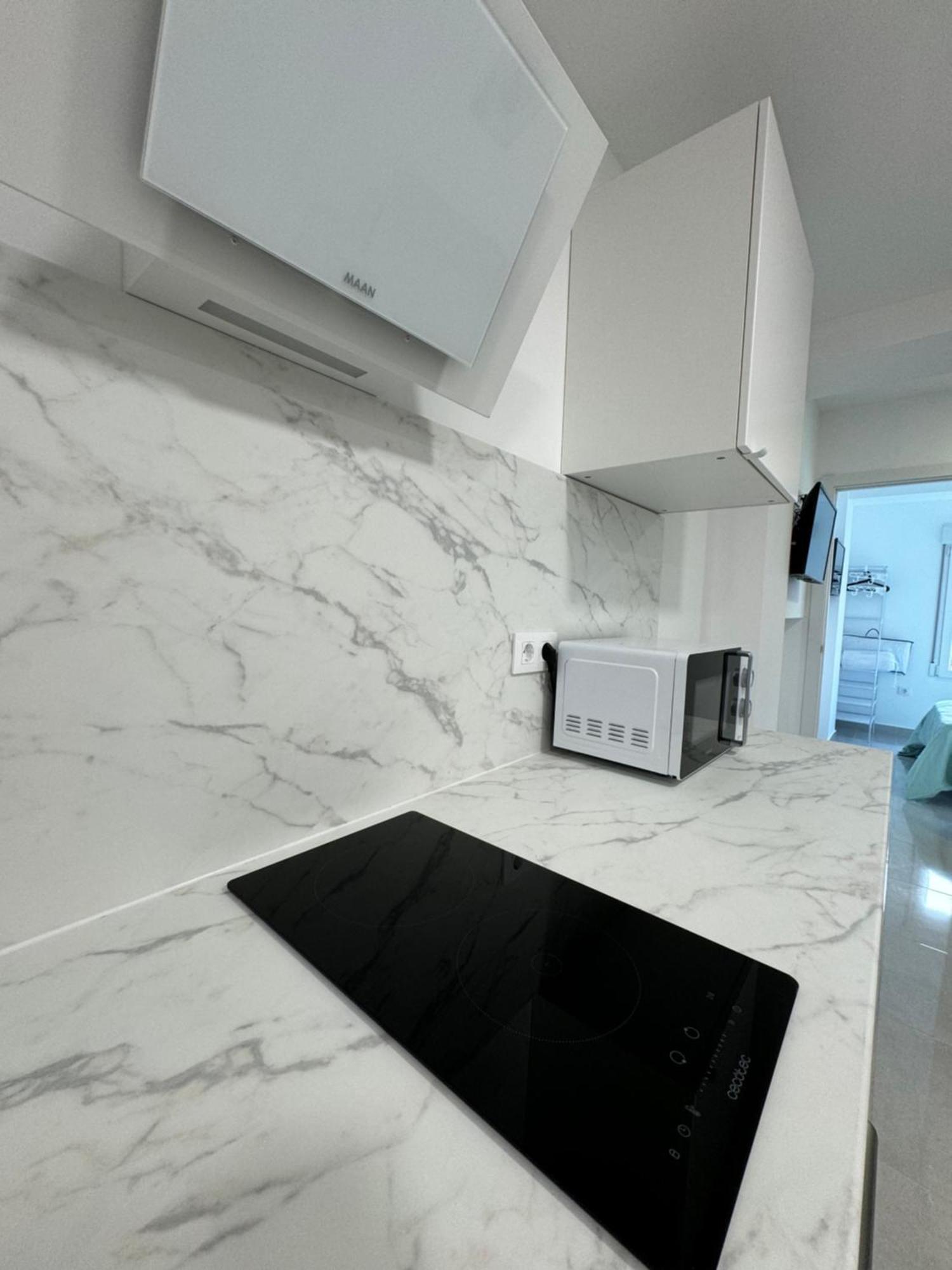Apartamento Leon Centrico, Moderno Y Muy Equipado Almansa Luaran gambar